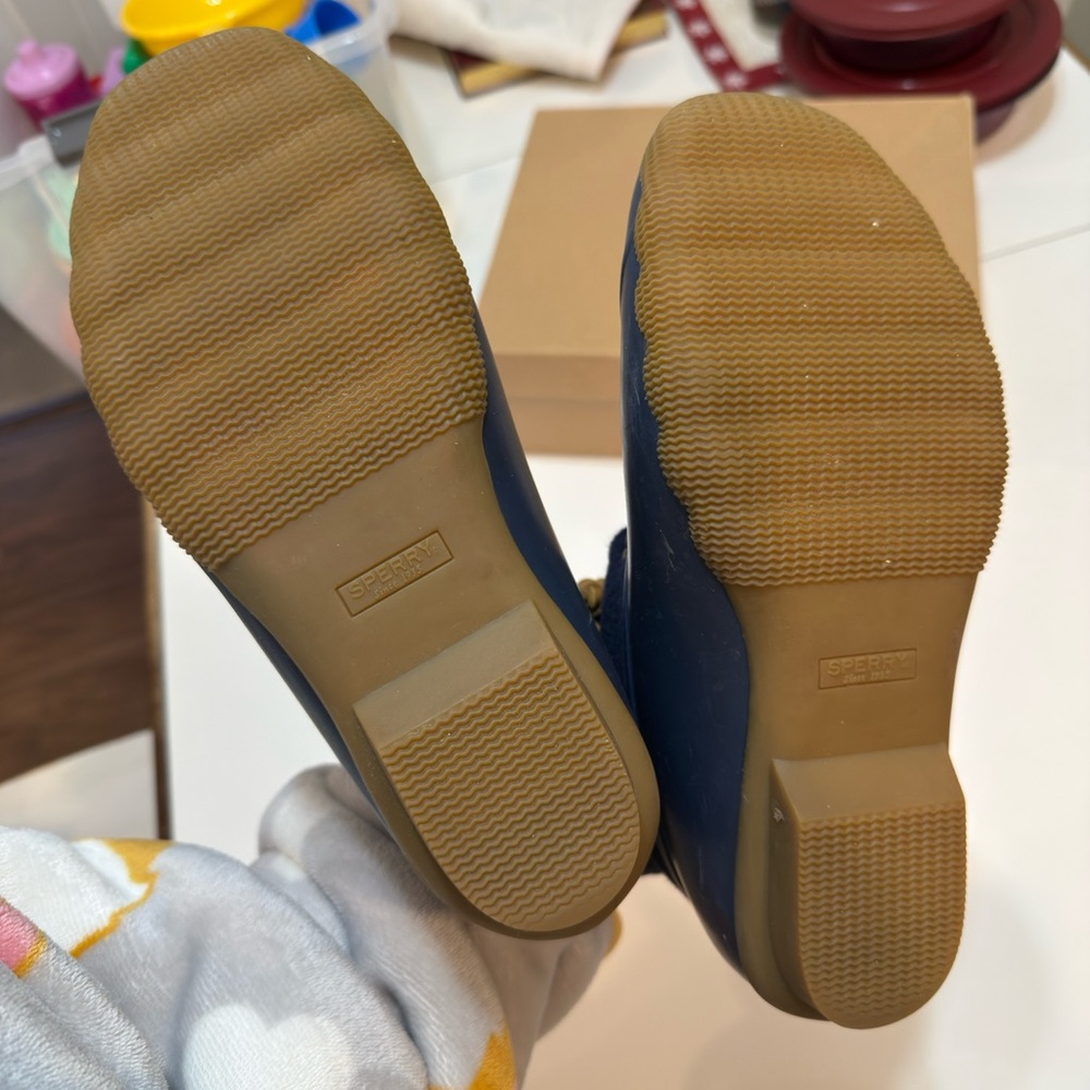 Sperry Rain Boots - Picture 3 of 6